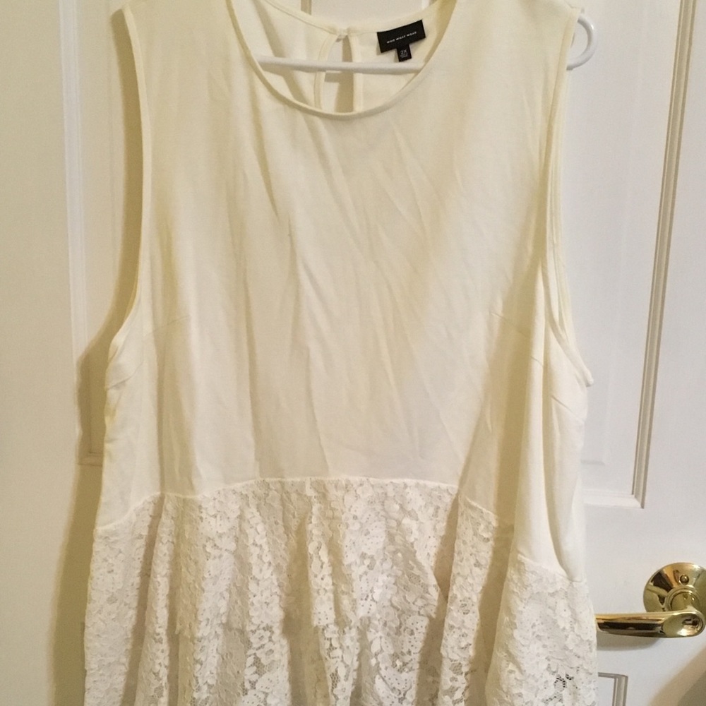White Cream top with lace detail